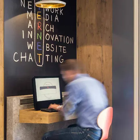 Ibis Levallois Perret-2